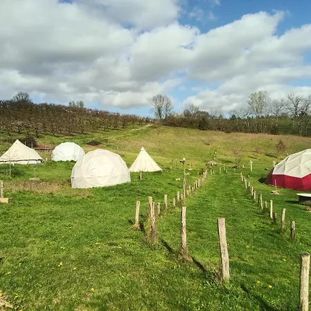 Igloo, Lodge Et Tipi Confortable L'Honor-de-Cos